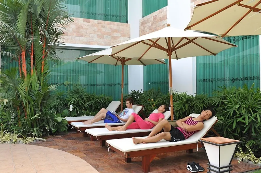 Palm Spring Resort Yangon 4*,  Myanmar