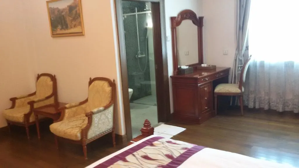 Palm Spring Resort Yangon