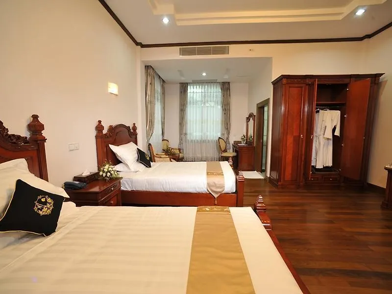 Palm Spring Resort Yangon