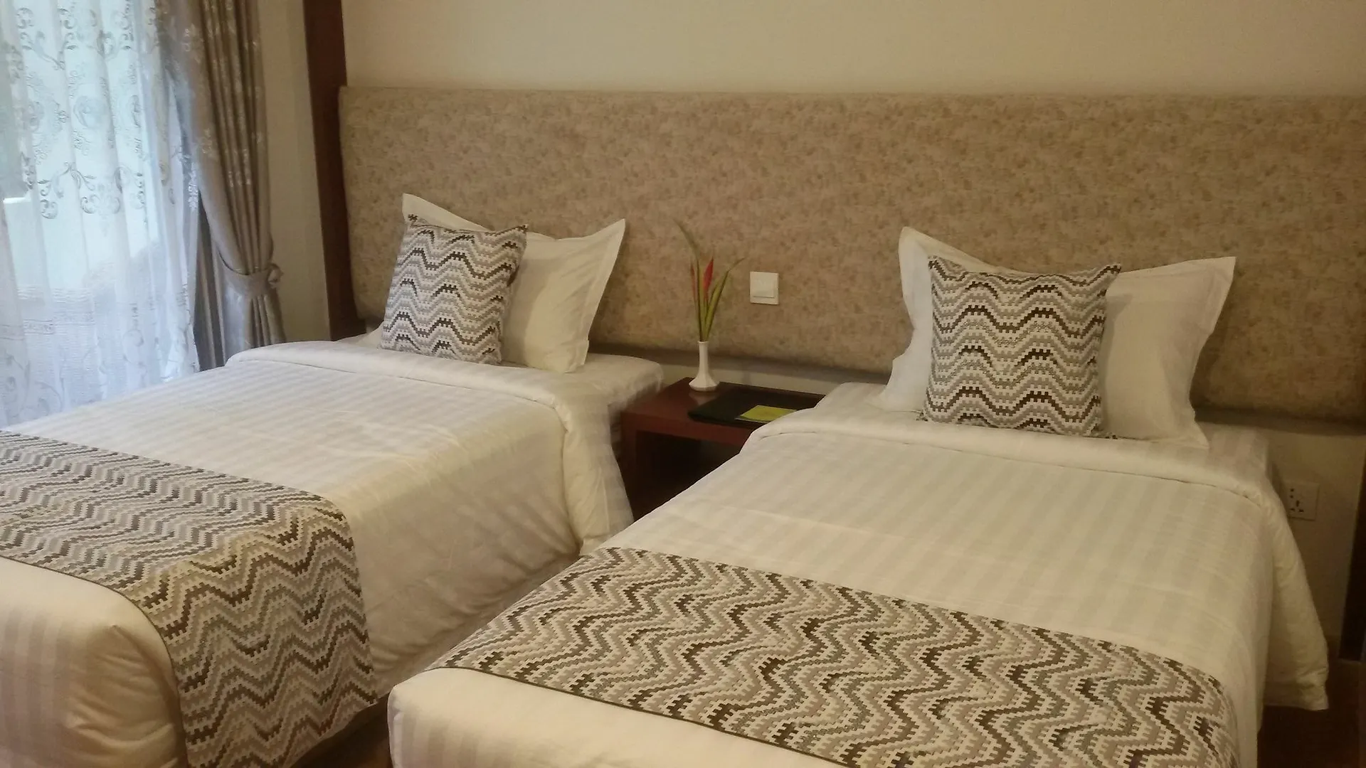 Palm Spring Resort Yangon