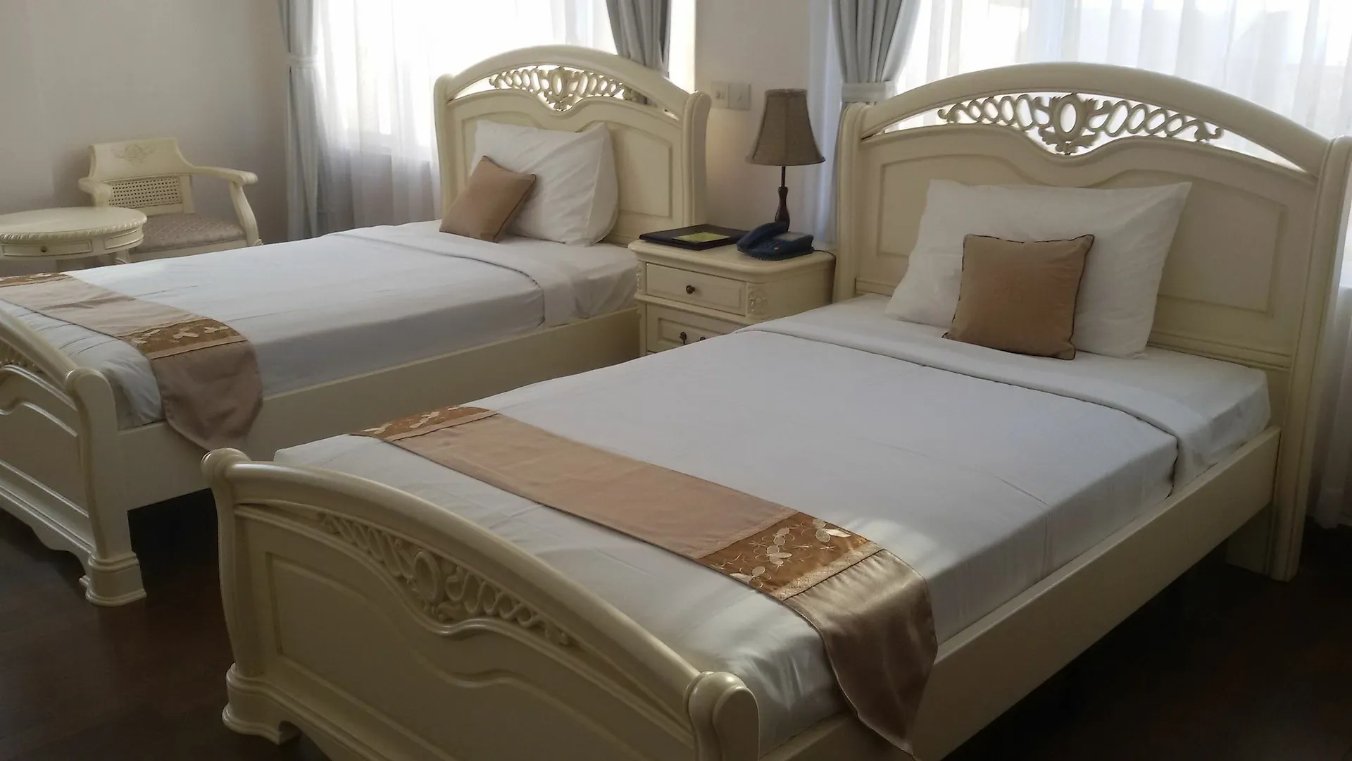 Palm Spring Resort Yangon