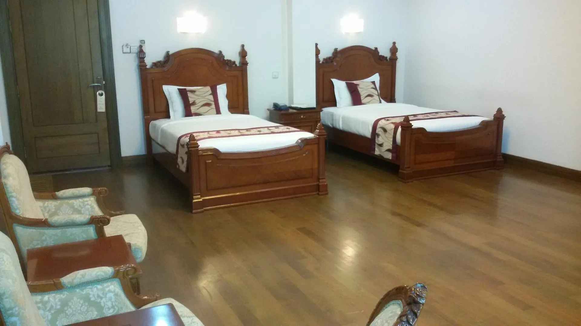 Palm Spring Resort Yangon